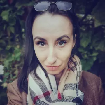 holeswaiting4U image 0