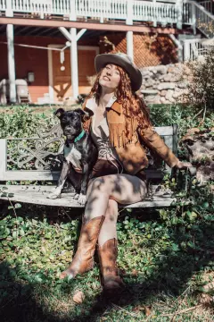 JoëlleJoëlle image 0