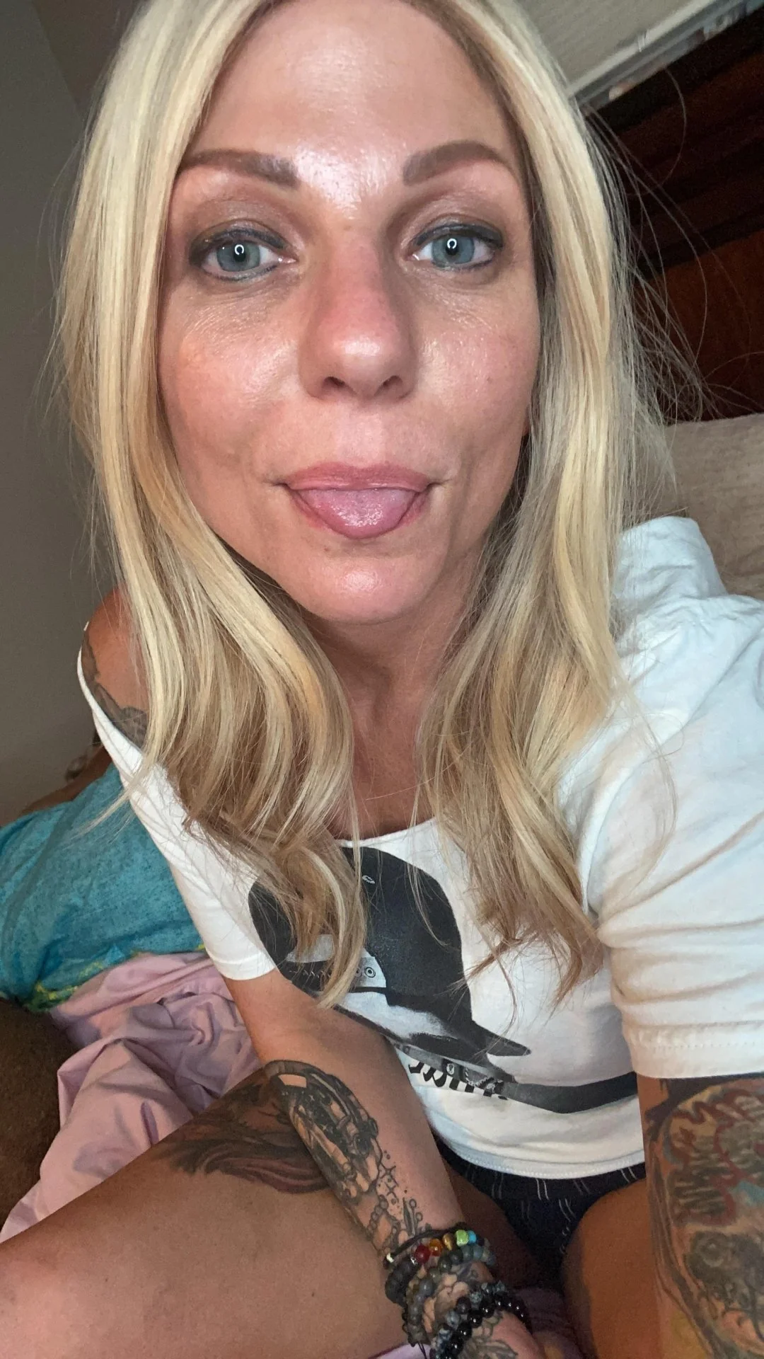 ClaraLuvsCock image 1