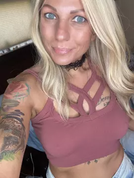 ClaraLuvsCock image 0